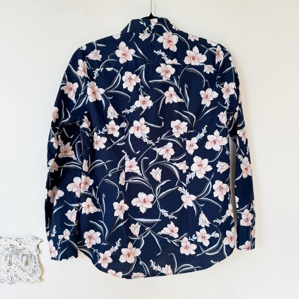 The Shirt by Rochelle Behrens Navy Floral Button Down - Picture 5 of 6